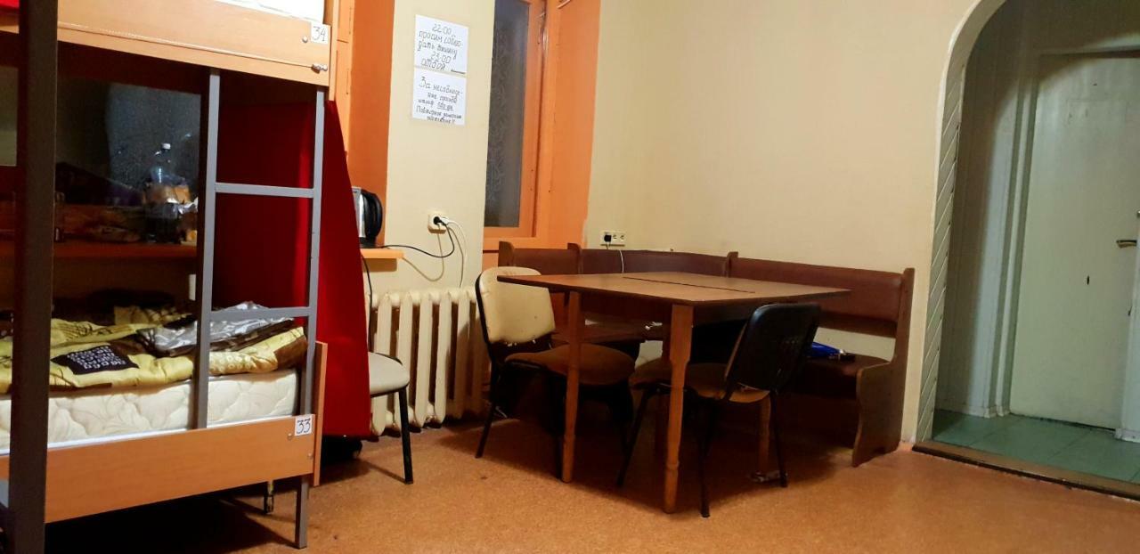 Hostel 777 Kiev Buitenkant foto